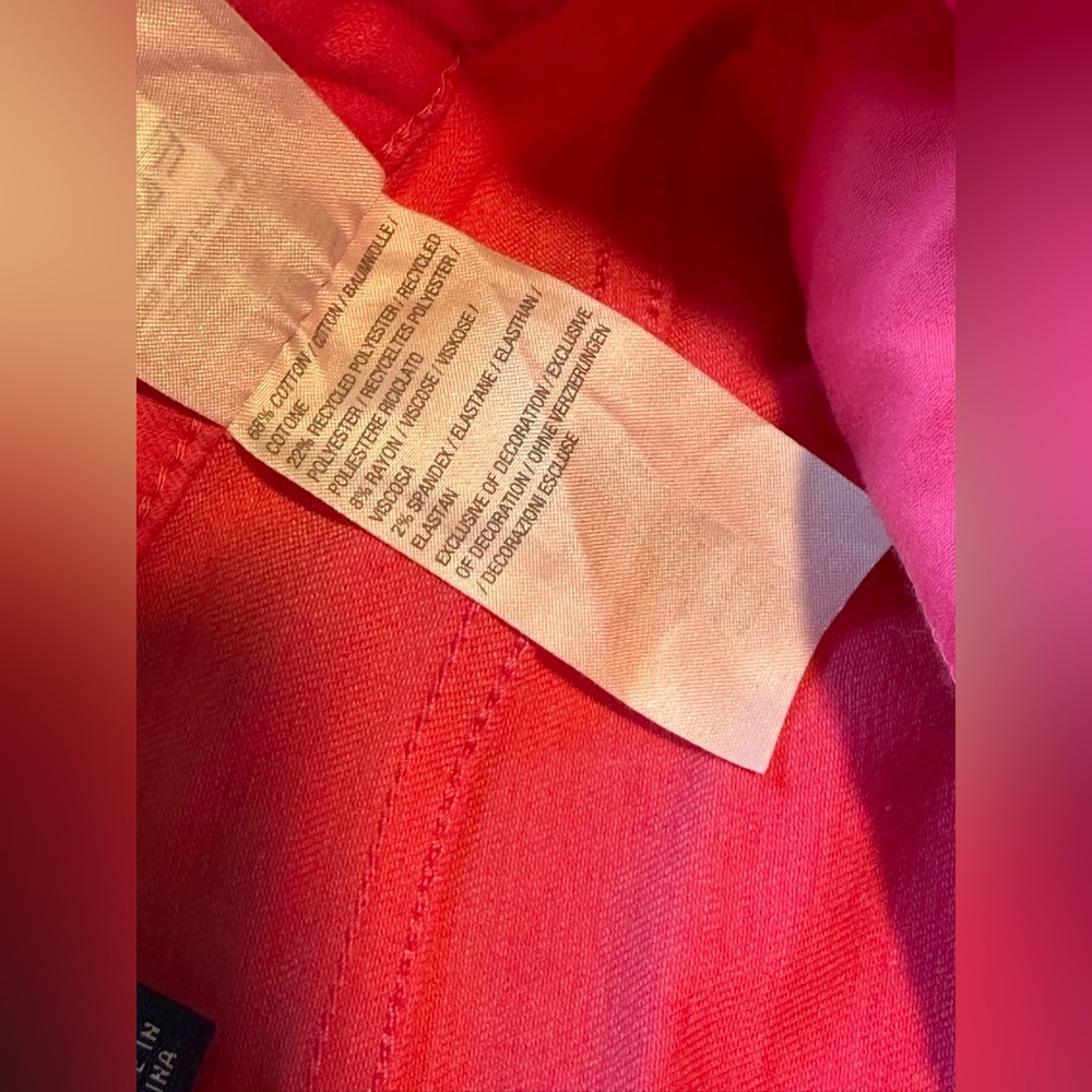 Isaac Mizrahi Vibrant Pink Cropped Pants - Picture 8 of 15